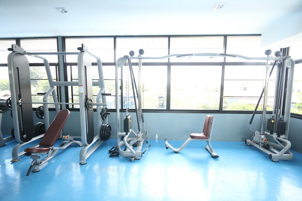 Ray Hotel Buriram Ngoại thất bức ảnh