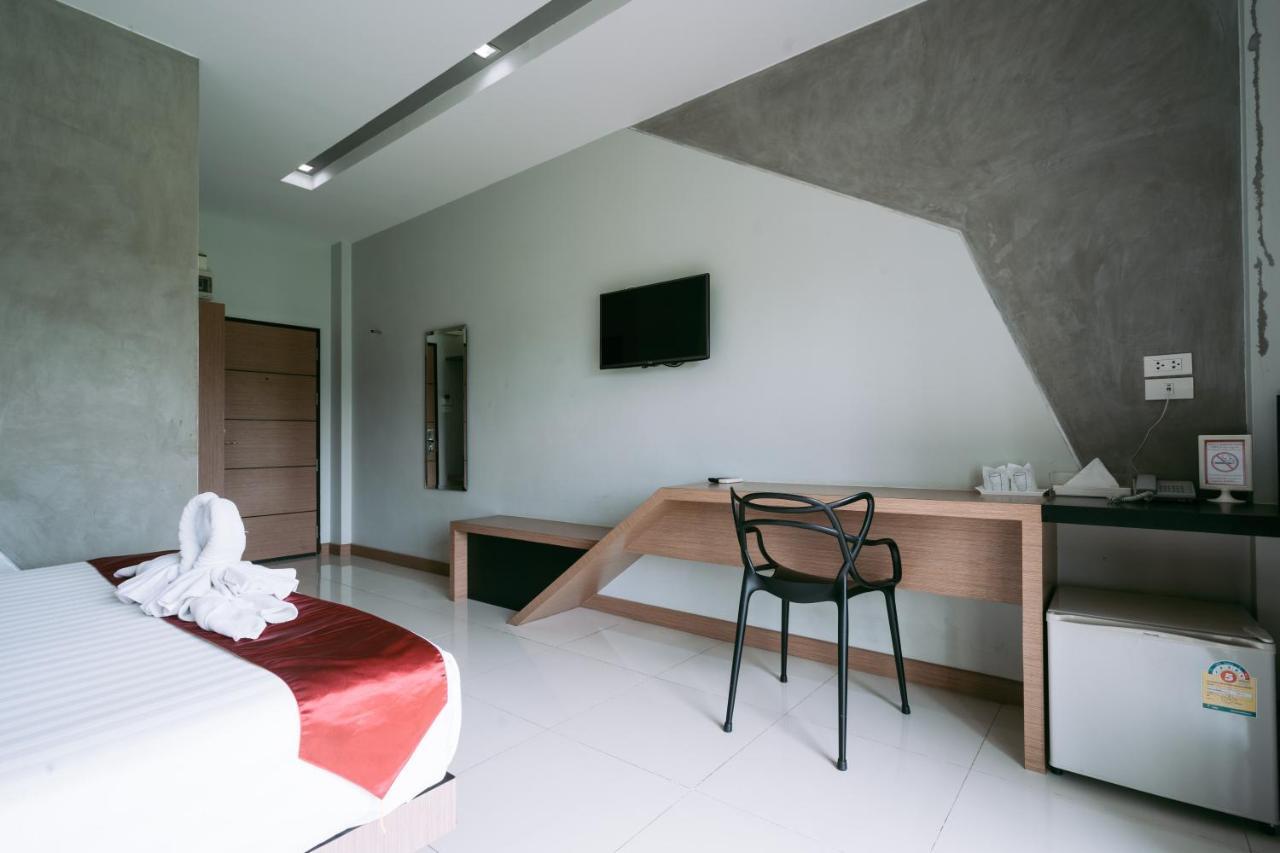 Ray Hotel Buriram Ngoại thất bức ảnh